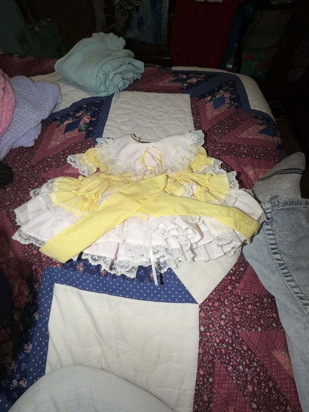 Lid'l Dolly's Dollywood Vintage Girls Yellow Dress with Matching Bloomers